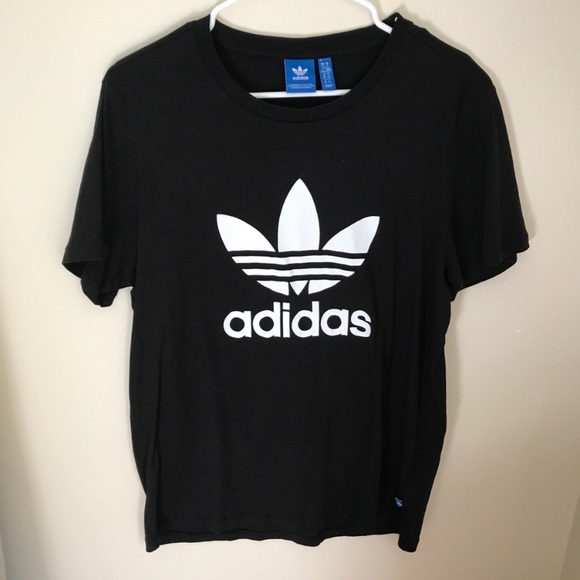 adidas Tops - Adidas t shirt
